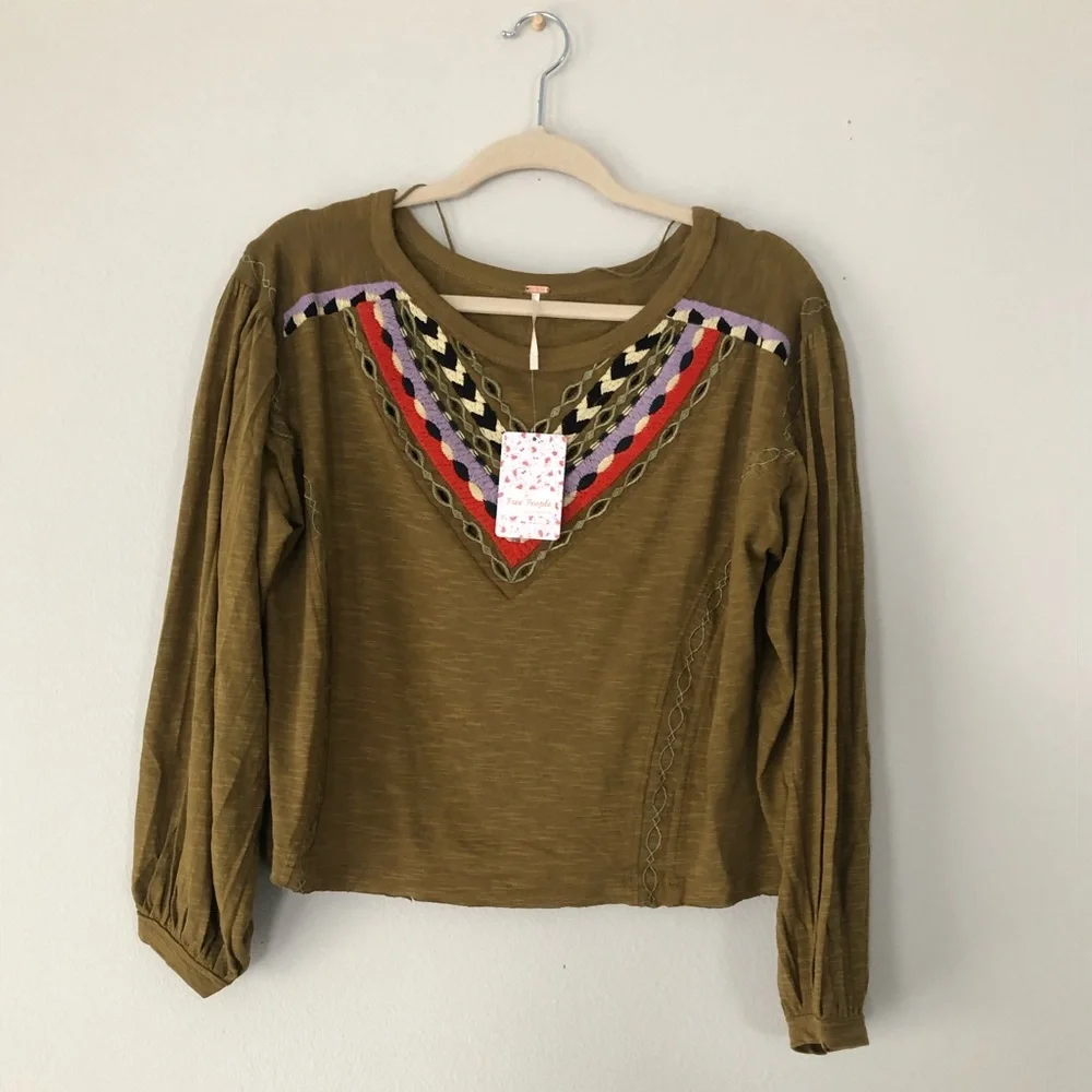FREE PEOPLE hand me down embroidered top